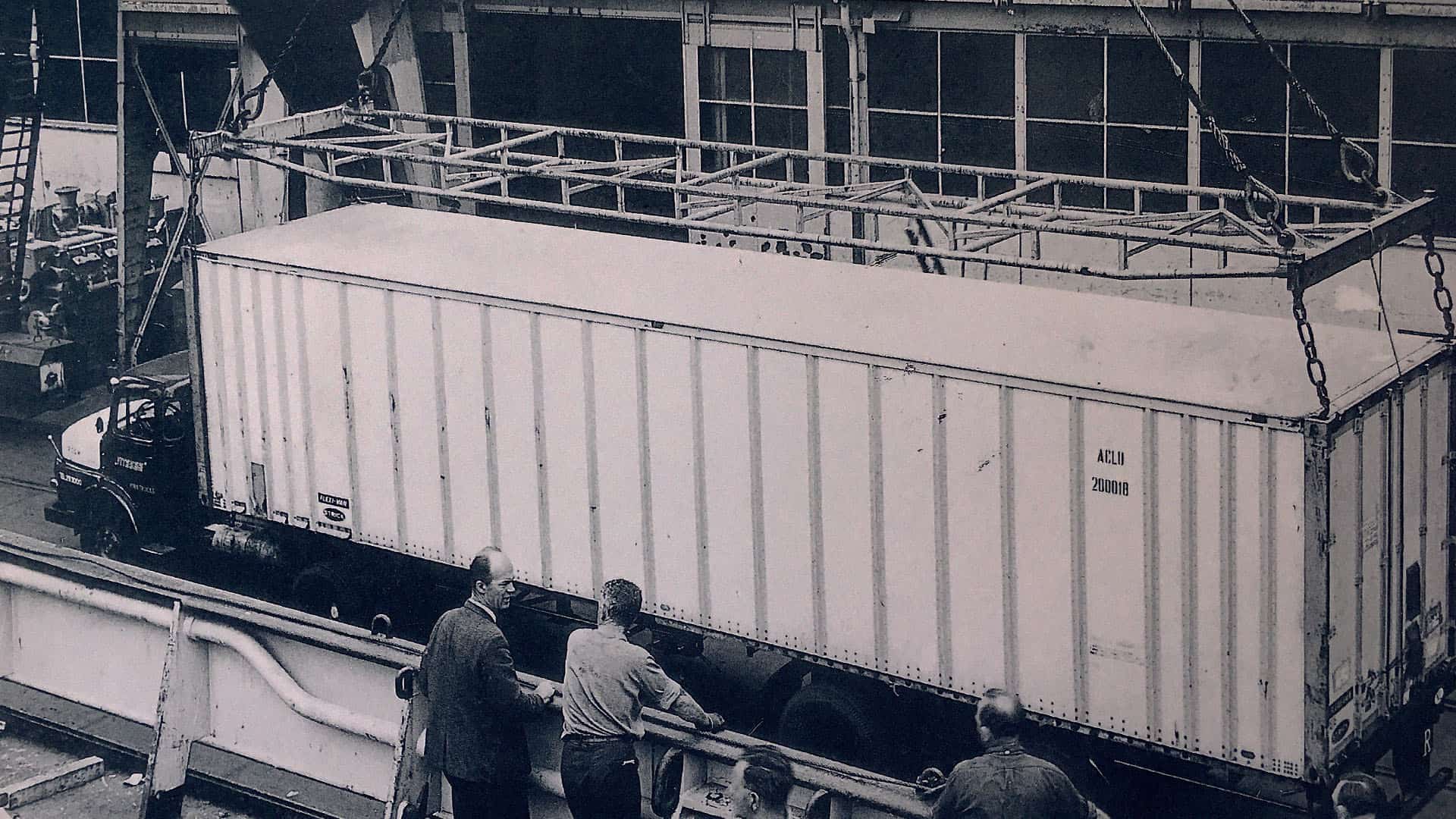 Stinis_1967_First_Spreader